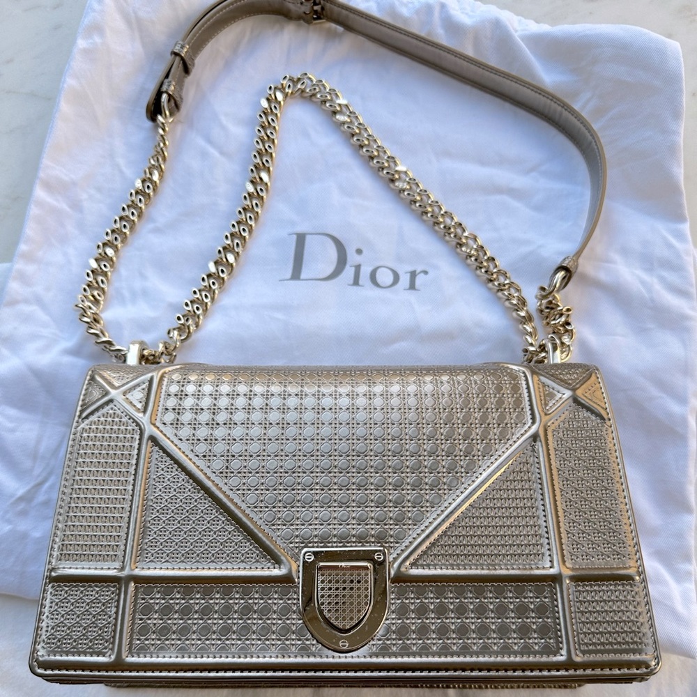 Dior Legacy Diorama Bag - Champagne MicroCannage Patent Leather - Picture 3 of 11